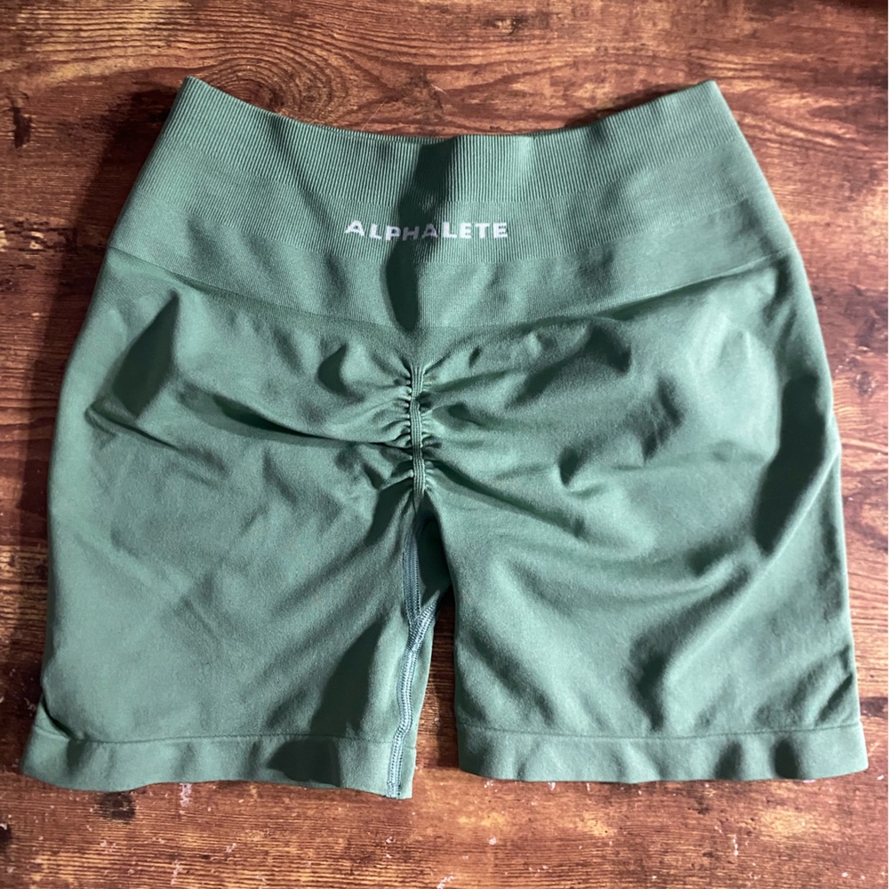 ALPHALETE: size:m